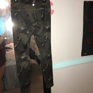 rare CAMO Lululemon leggings
